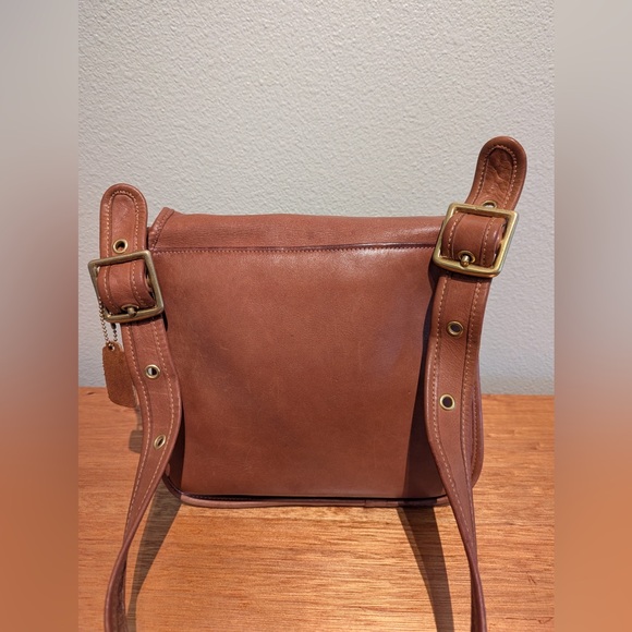 Vintage Coach Bonnie Cashin Large Courier Pouch in British Tan - Style 8920 - Picture 7 of 15